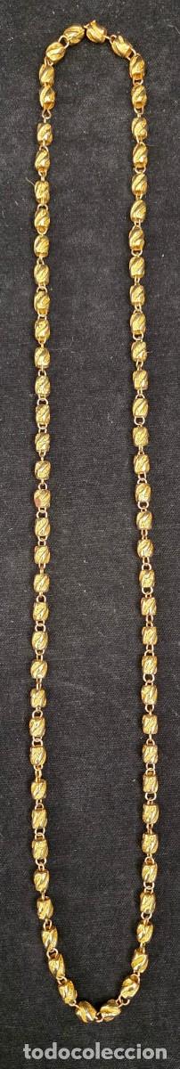 Joyeria: Collar Vintage Largo Dorado de Cuentas Talladas 90 cm Estilo Retro Cl&aacute;sico