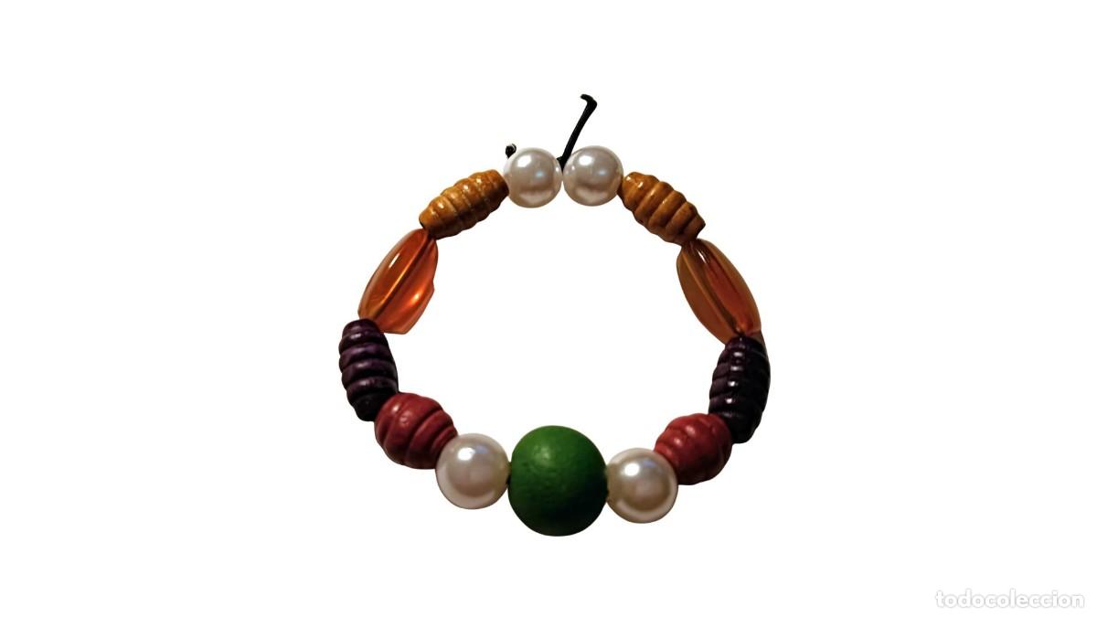 Joyeria: PULSERA EL&Aacute;STICA MIXTA &middot; PERLAS BLANCAS &middot; ESFERA MADERA VERDE &middot; ARTESANAL &middot; A&Ntilde;OS 90/2000