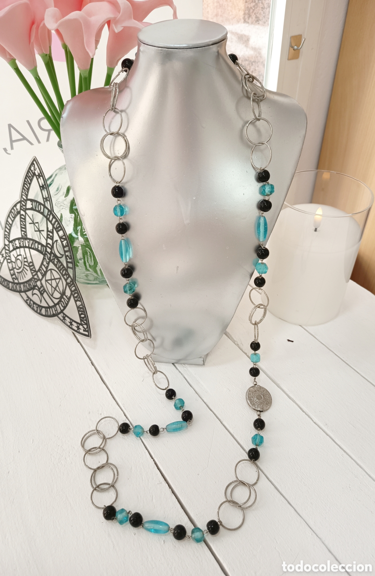 Joyeria: Collar vintage largo con cristal azul y negro, a&ntilde;os 80's
