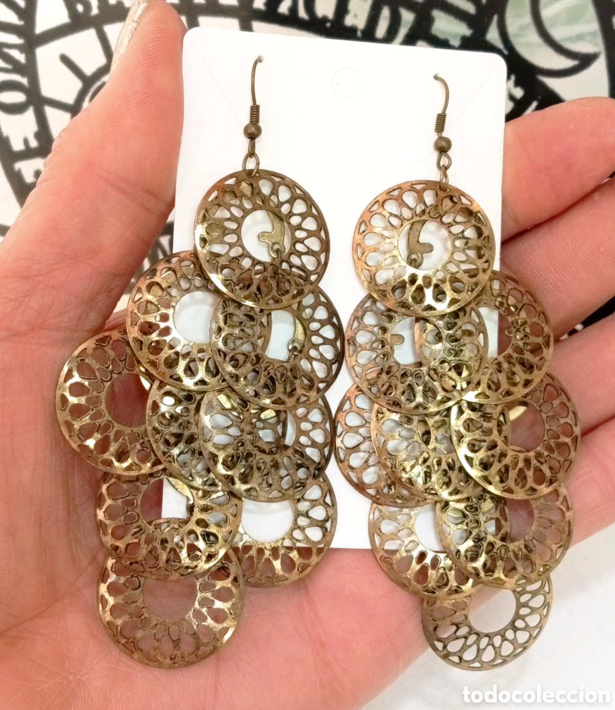Joyeria: Pendientes largos color oro antiguo, nuevos