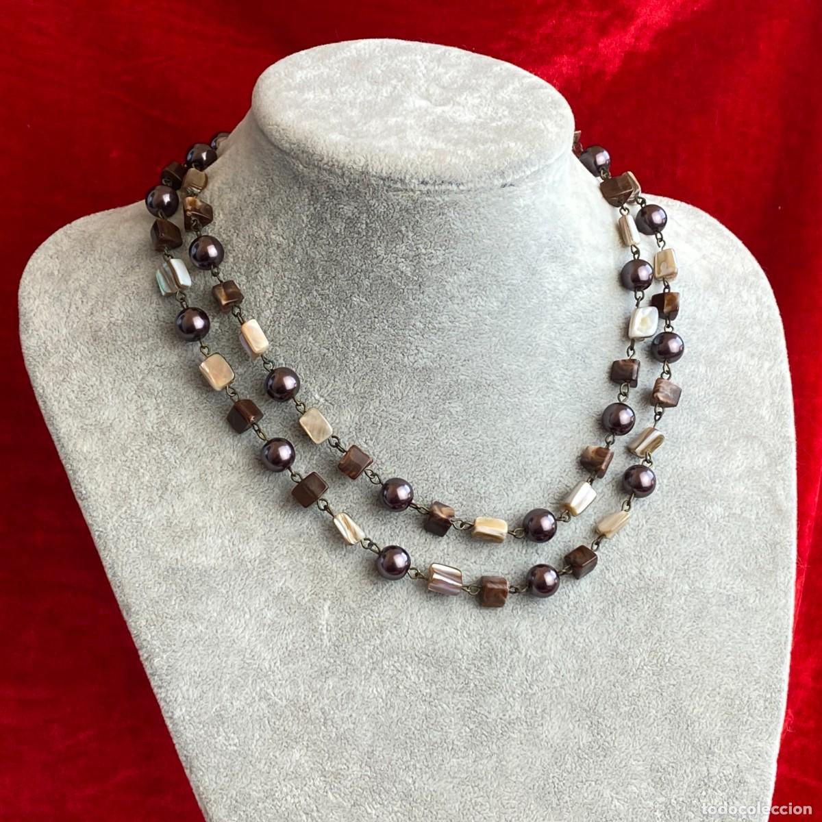 Joyeria: Gargantilla artesanal n&aacute;car y piedra marr&oacute;n