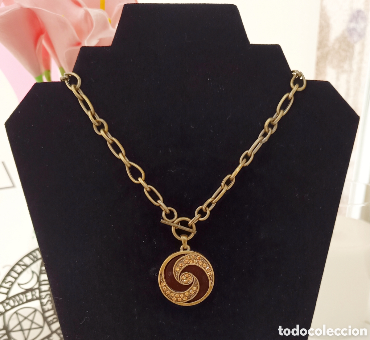 Joyeria: Collar color oro y marr&oacute;n, a&ntilde;os 90's, nuevo