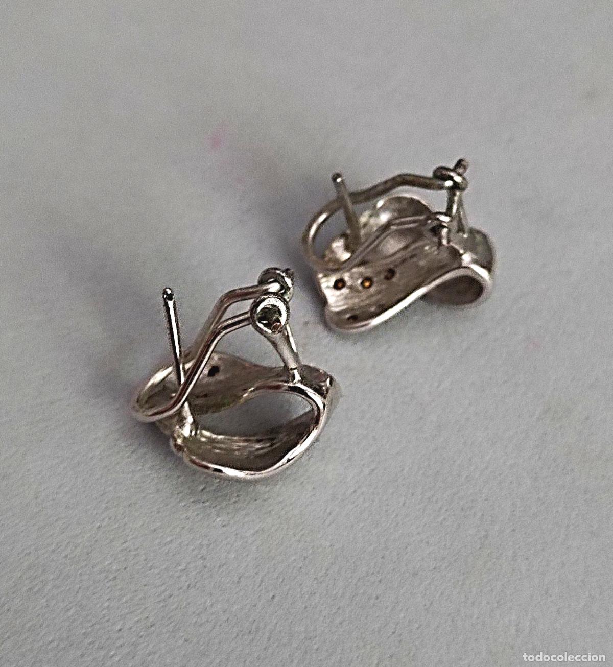 Joyeria: Pendientes plateados cierre de omega. - Foto 4