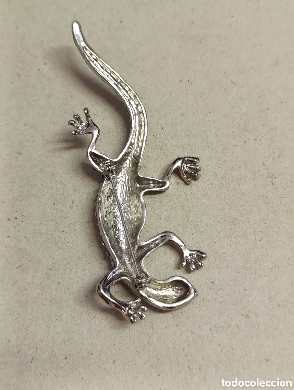Joyeria: BROCHE DE BISUTERIA REPRESENTADO SALAMANDRA. - Foto 6