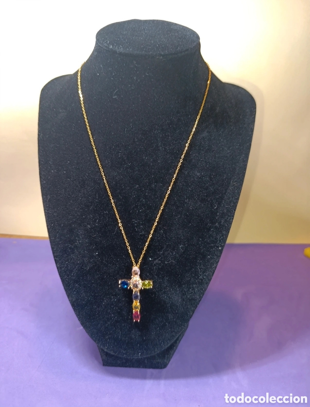 Joyeria: Collar acero dorado Cruz circonitas multicolor 46 cms