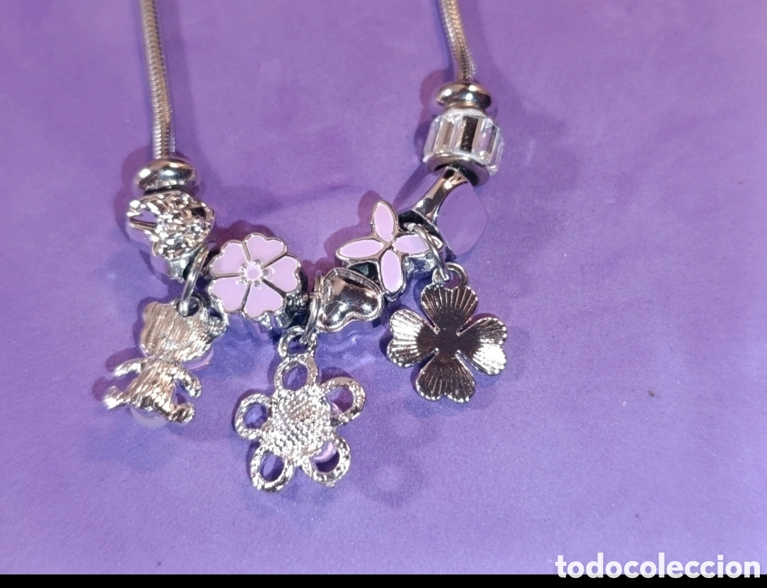 Joyeria: Collar acero plateado Dijes violetas 46 cms - Foto 3