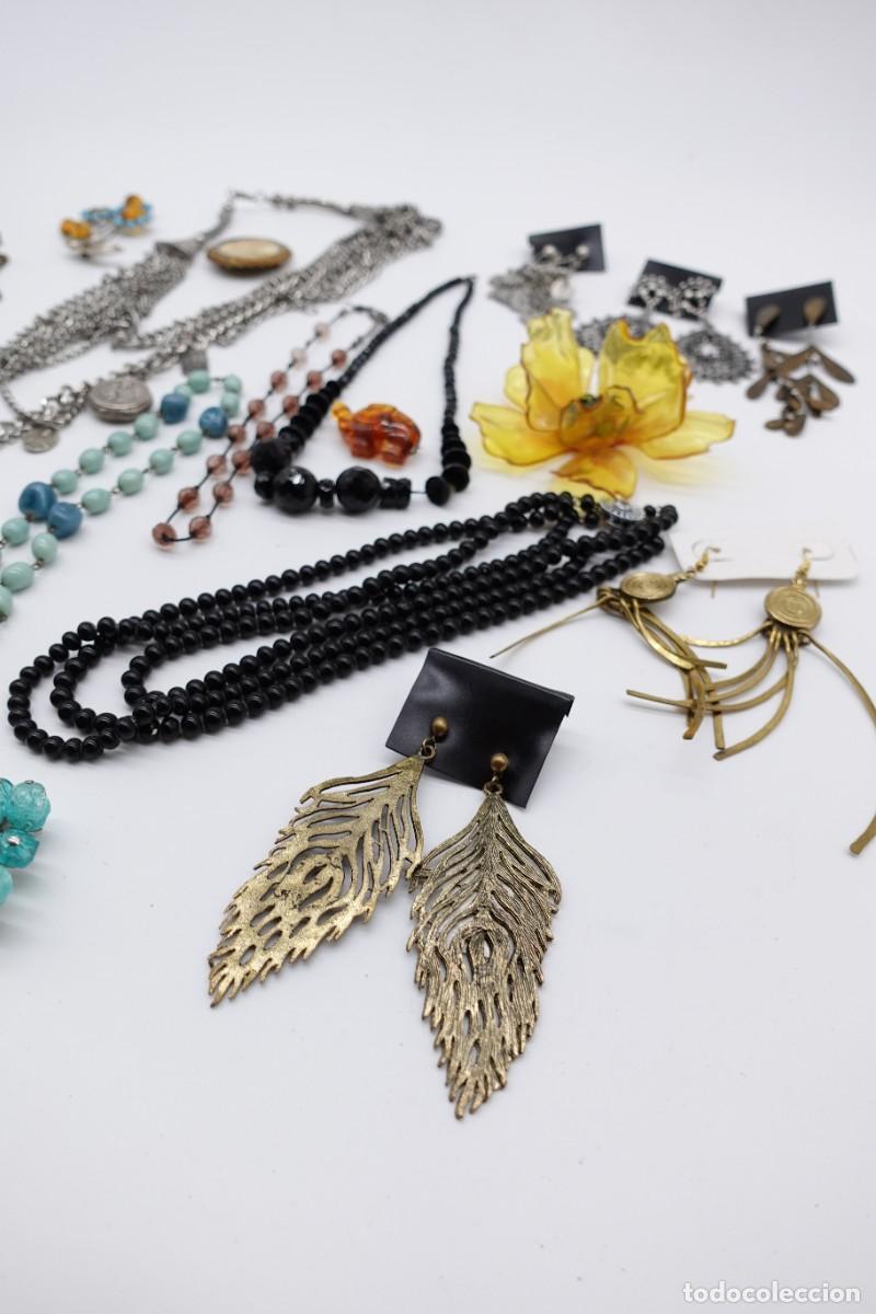 Joyeria: GRAN LOTE DE BISUTER&Iacute;A VINTAGE COLLARES PENDIENTES BROCHES Y COLGANTES