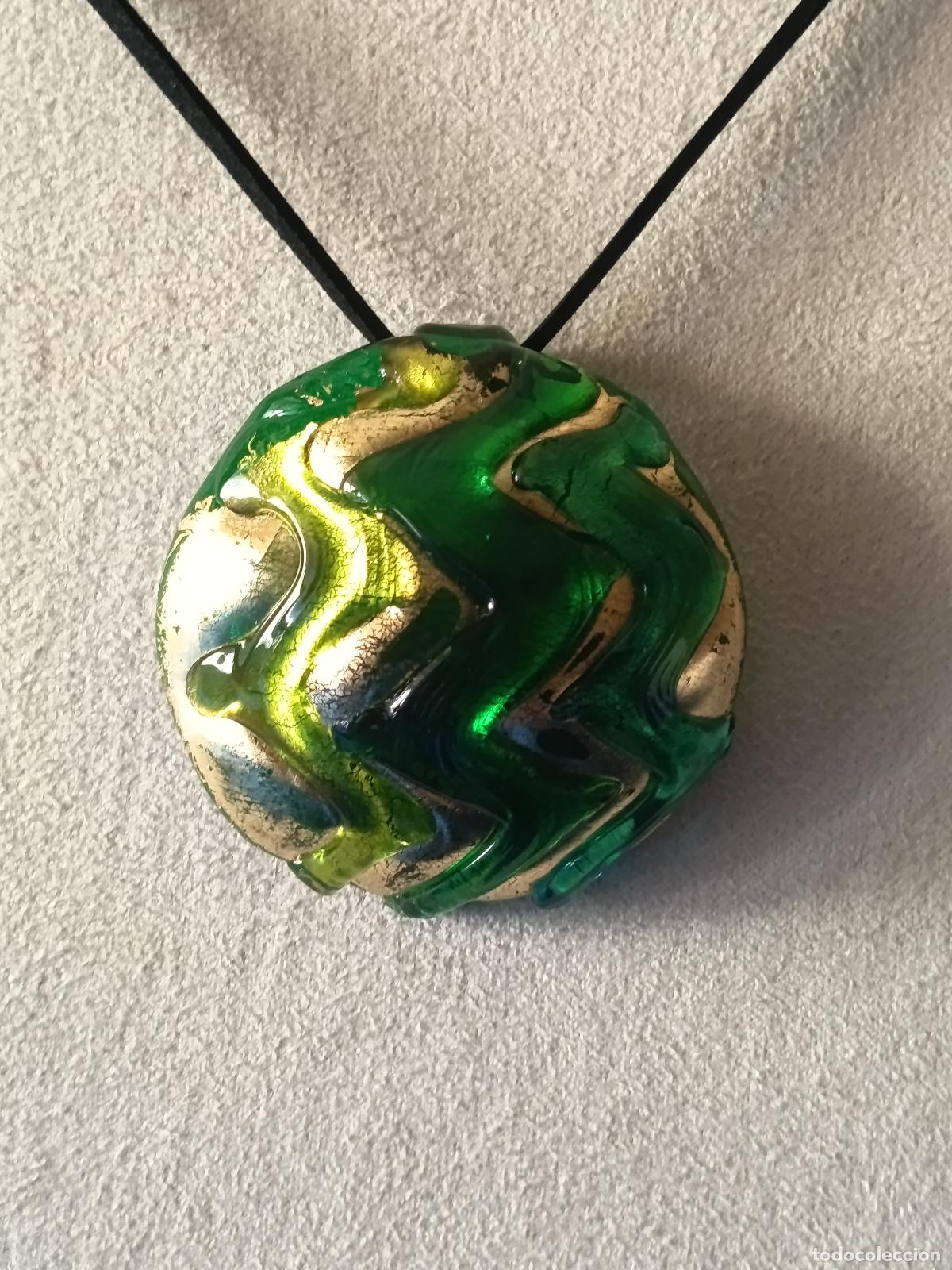 Gioielleria: COLGANTE EN CRISTAL DE MURANO FONDO VERDE Y DETALLES EN PAN DE ORO