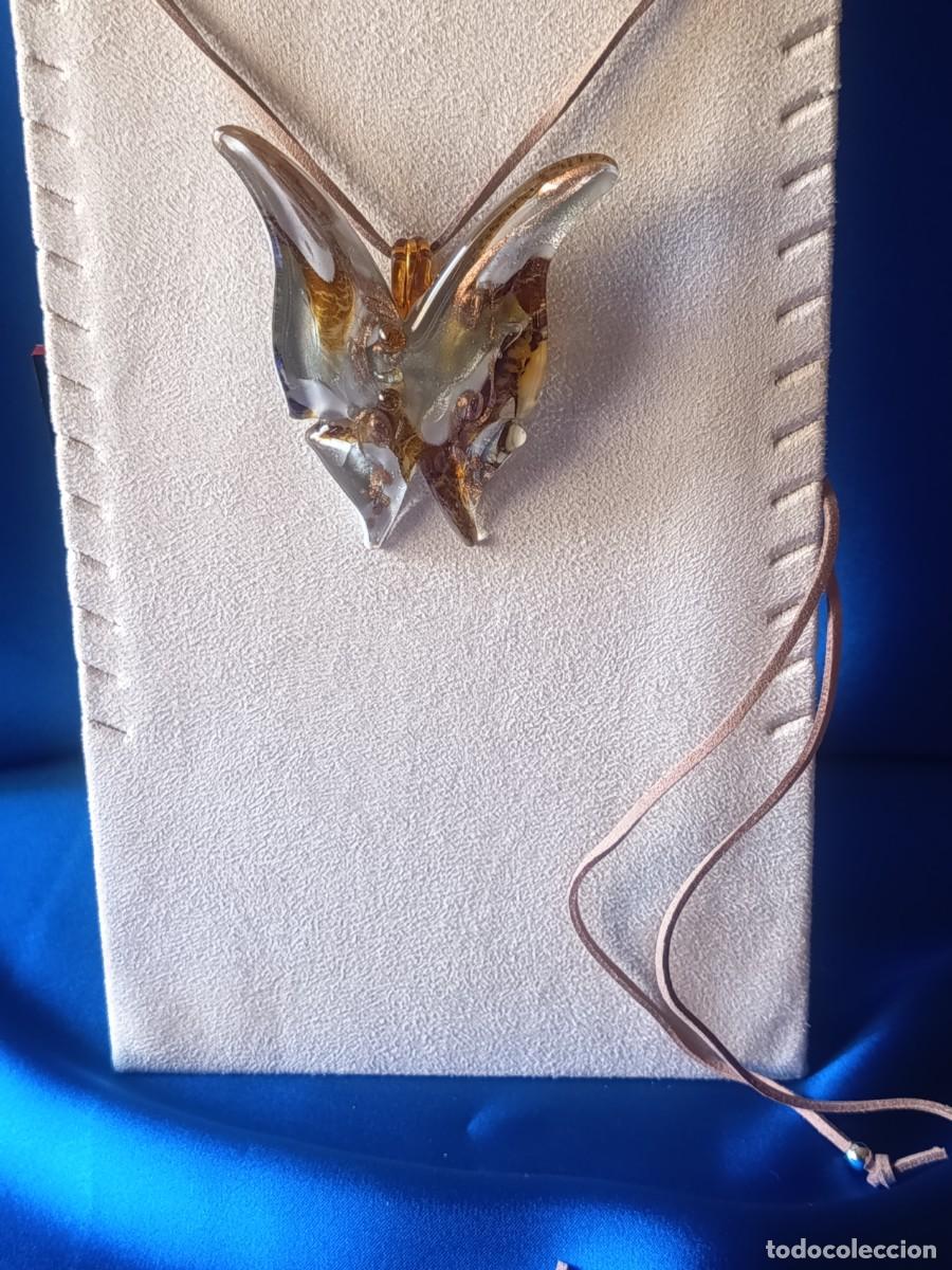 Joyeria: COLGANTE EN FORMA DE MARIPOSA EN CRISTAL DE MURANO, PLATA Y DETALLES EN COBRE