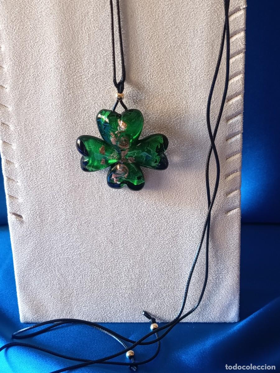 Schmuck: COLGANTE EN FORMA DE TR&Eacute;BOL EN CRISTAL DE MURANO EN VERDE Y COBRE