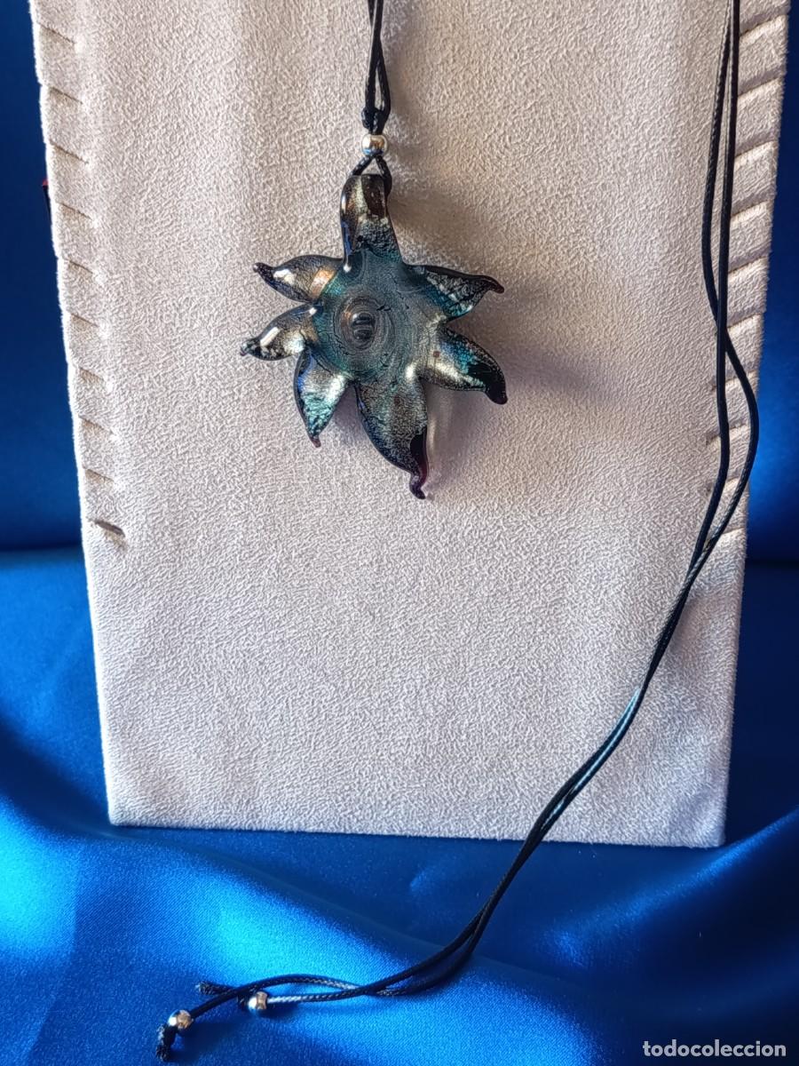 Schmuck: COLGANTE EN CRISTAL DE MURANO EN TONALIDADES AZUL, VERDE Y PLATA