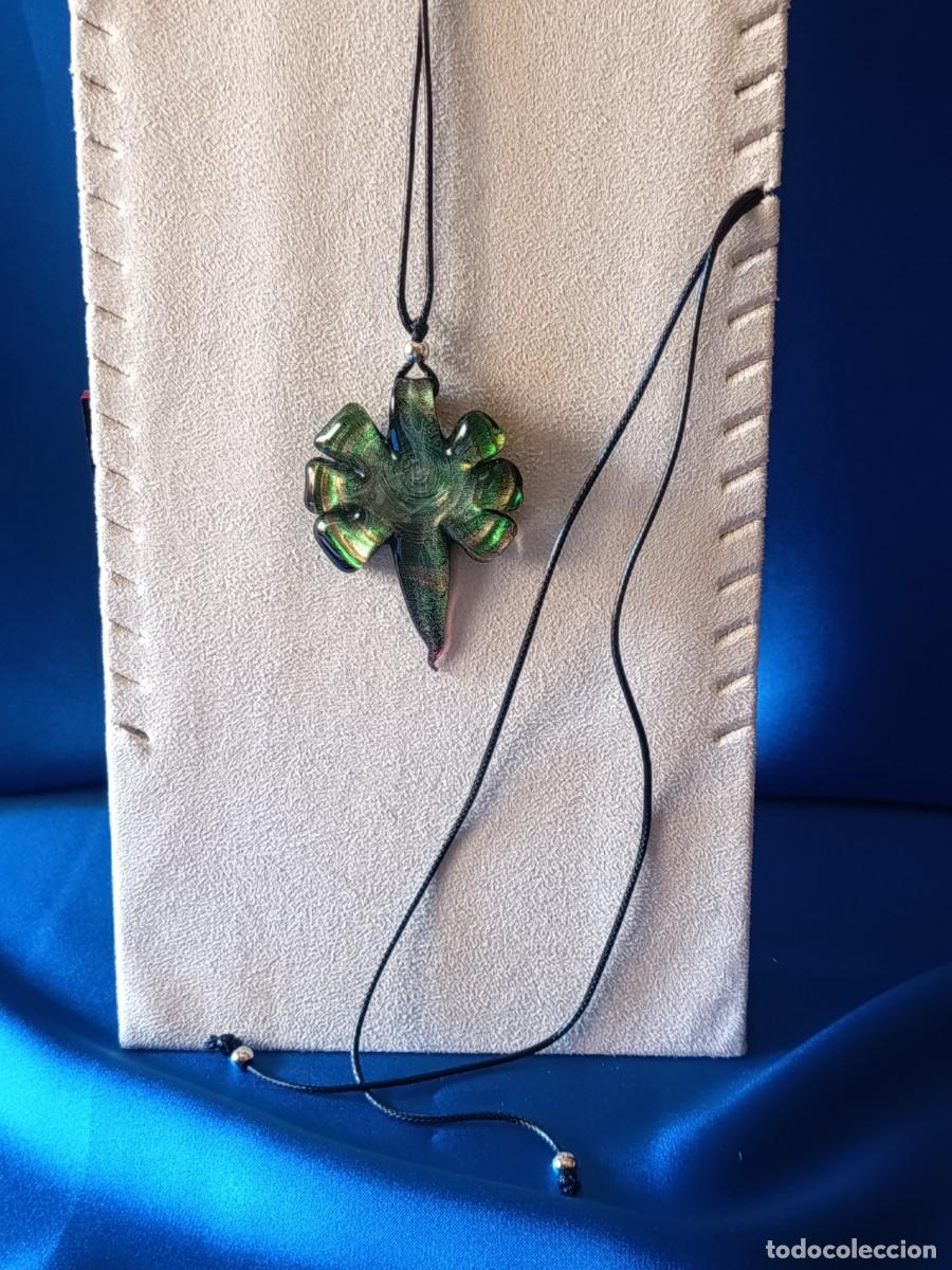 Schmuck: COLGANTE EN CRISTAL DE MURANO EN TONALIDADES VERDE Y DORADO
