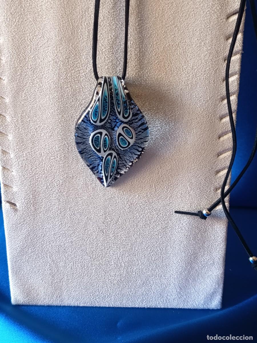Joyeria: COLGANTE EN CRISTAL DE MURANO EN TONALIDADES PLATA, TURQUEZA Y NEGRO