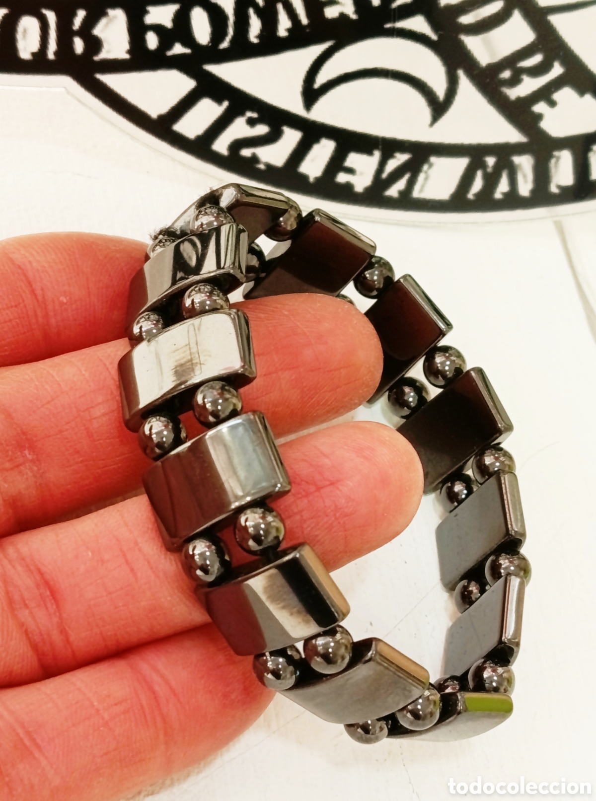 Joyeria: Pulsera de protecci&oacute;n de hematita magn&eacute;tica preparada energ&eacute;ticamente con palo santo, el&aacute;stica, Nuev