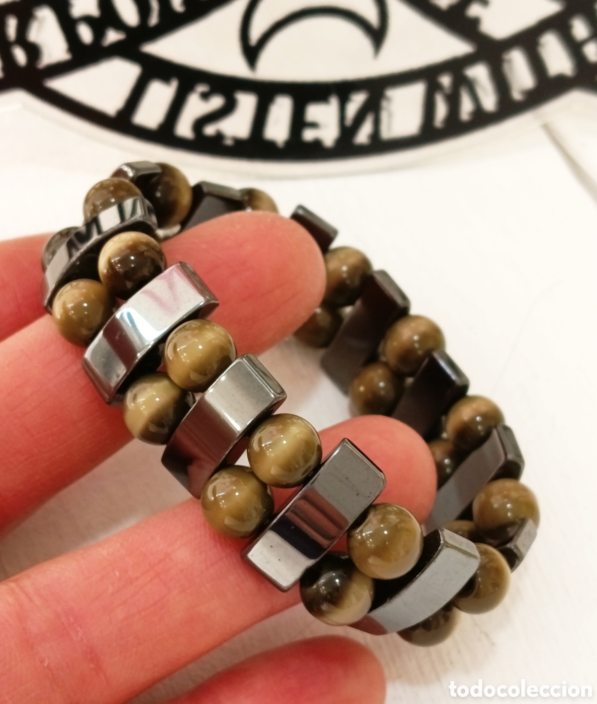 Joyeria: Pulsera de protecci&oacute;n de hematita y Ojo de gato preparada con palo santo