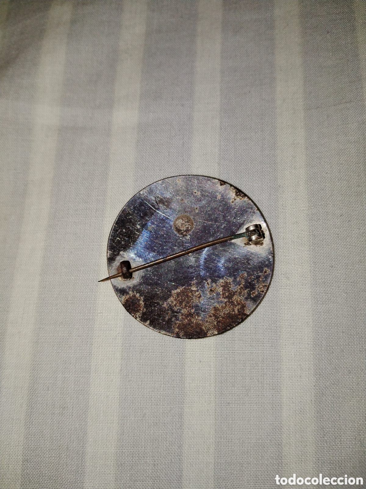Joyeria: Bonito antiguo broche. Un poco de &oacute;xido - Foto 2