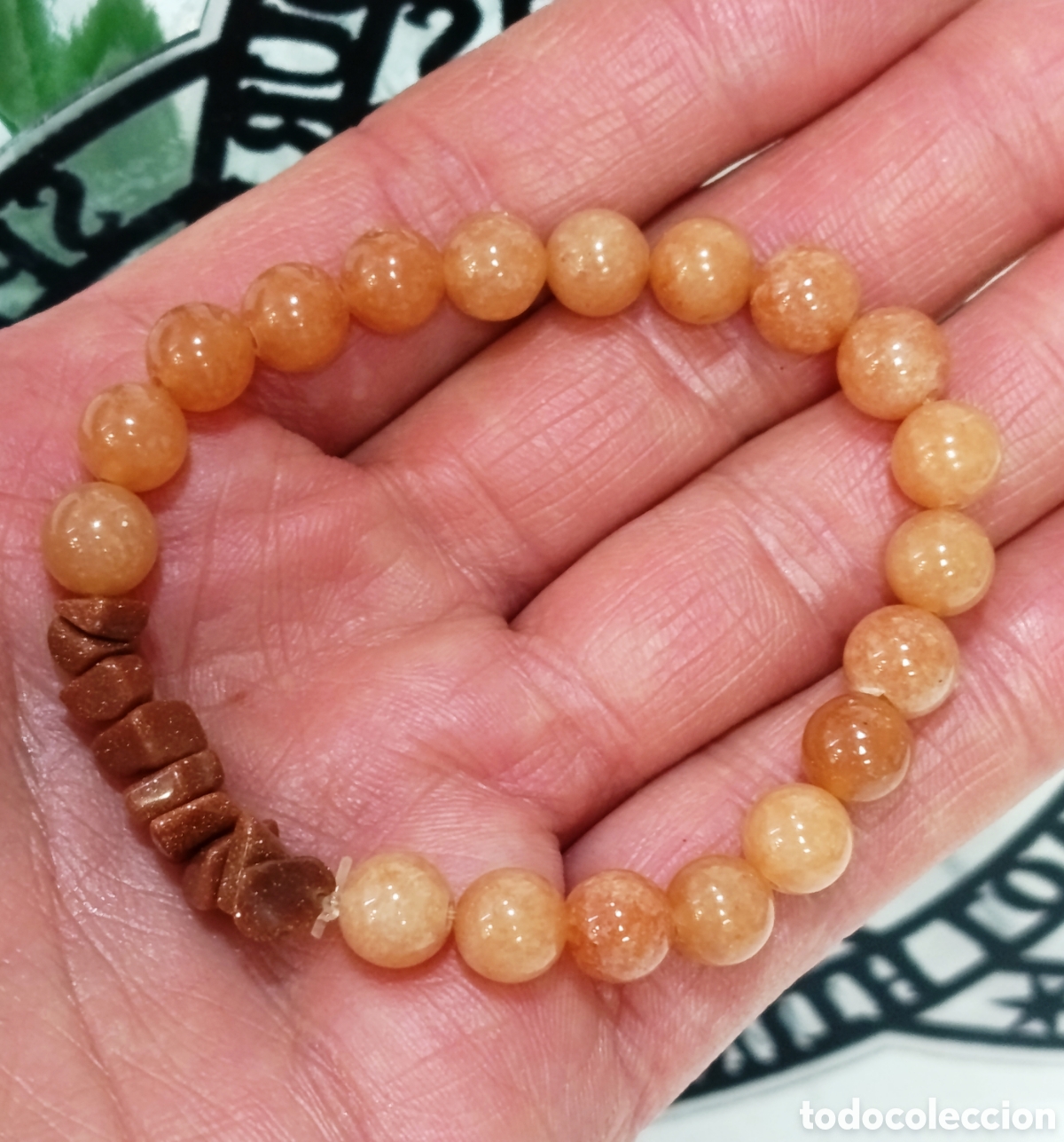 Joyeria: Pulsera de protecci&oacute;n de piedra aventurina naranja y piedra del Sol preparada con palo santo