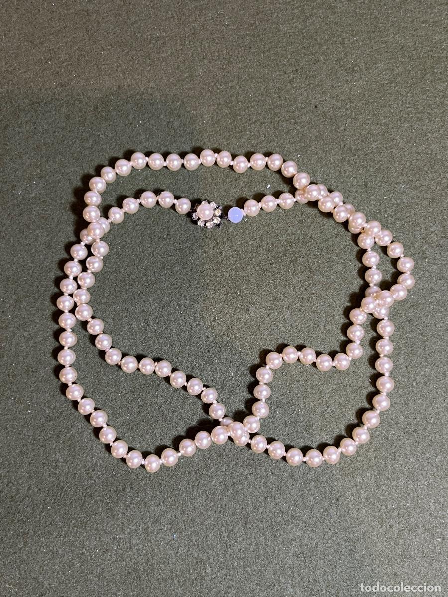 Joyeria: Collar vintage de perlas de imitaci&oacute;n con cierre floral de strass | Gargantilla cl&aacute;sica a&ntilde;os 50-70 |