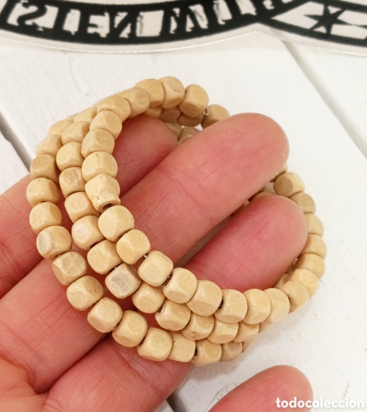 Joyeria: Pulsera espiral de madera color natural, nueva