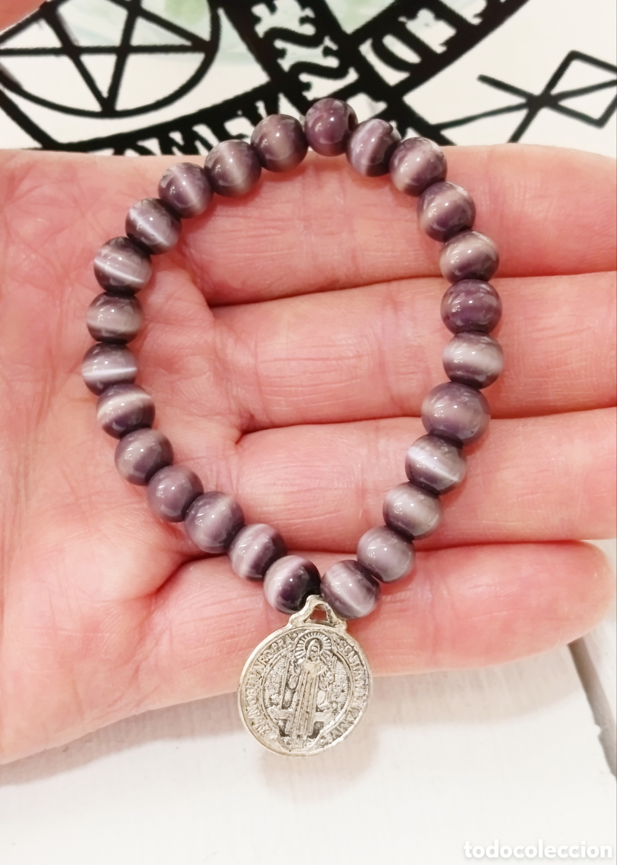 Joyeria: Pulsera de protecci&oacute;n de San Benito preparada energ&eacute;ticamente con palo santo y huayruro, nueva