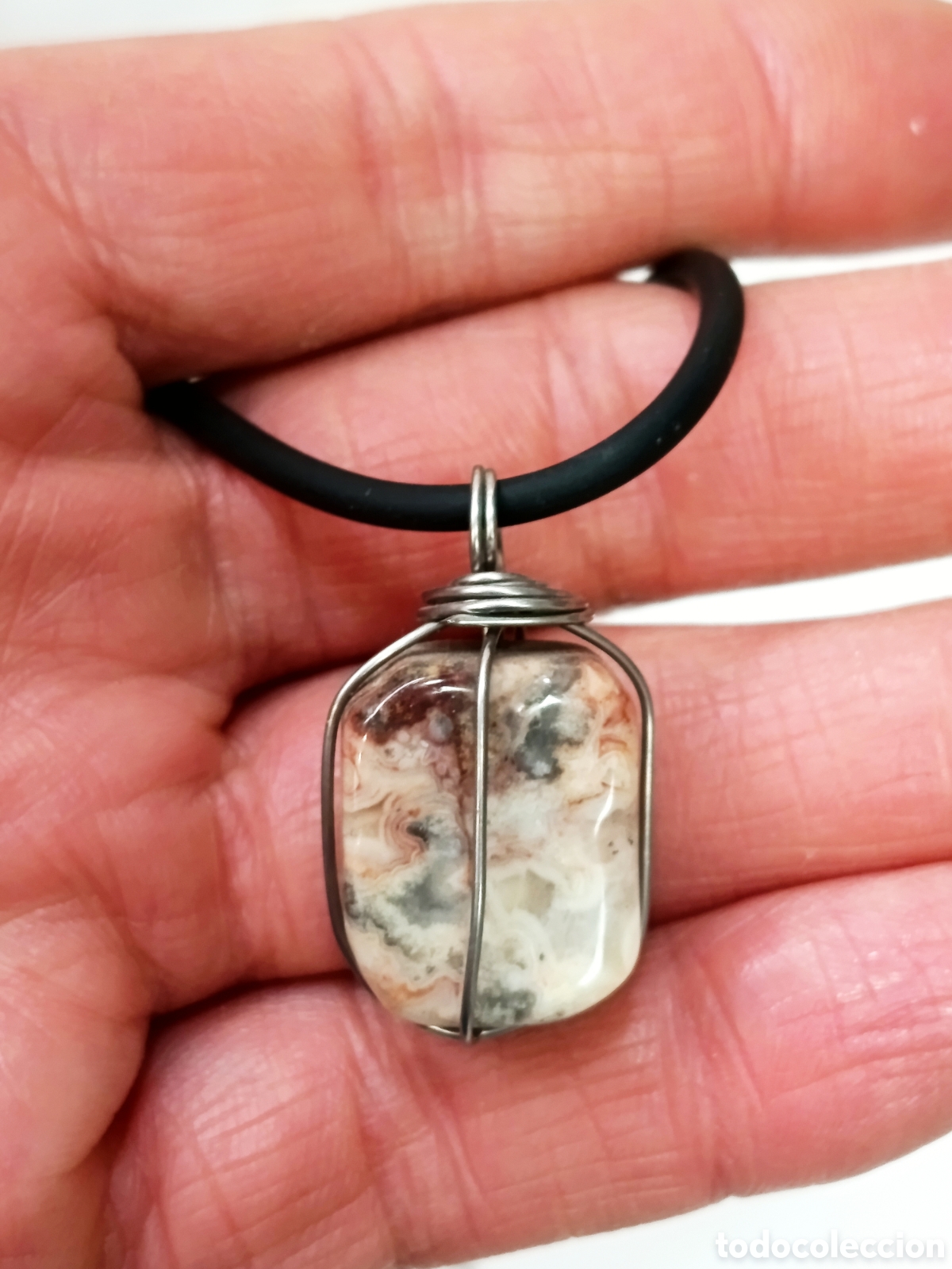 Joyeria: Colgante de protecci&oacute;n de piedra &Aacute;gata de encaje loco preparado energ&eacute;ticamente con palo santo