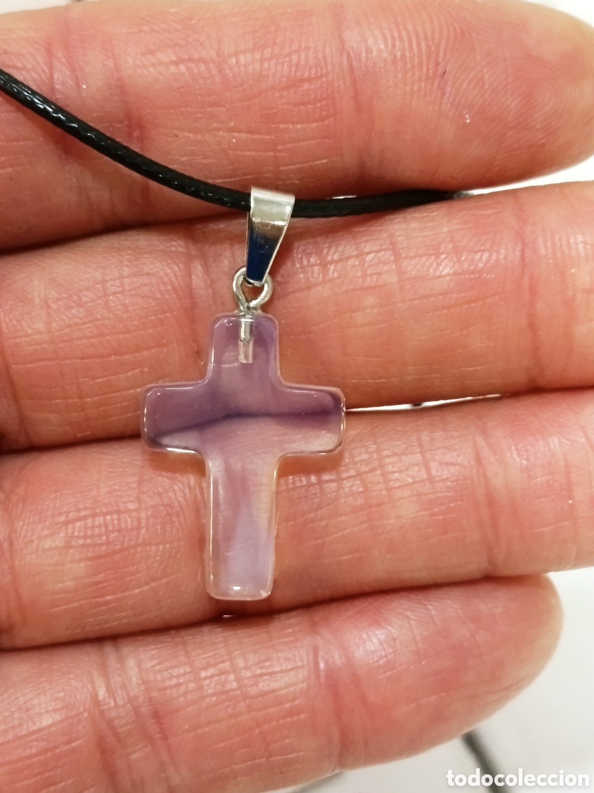 Joyeria: Colgante de protecci&oacute;n de cruz de Opalita preparado energ&eacute;ticamente con palo santo, Nuevo