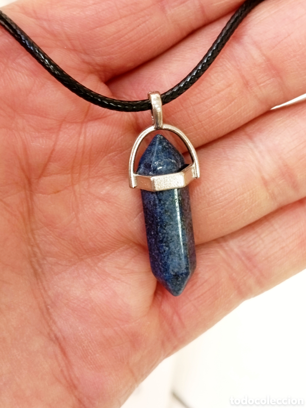 Joyeria: Colgante de protecci&oacute;n p&eacute;ndulo de piedra lapisl&aacute;zuli preparada energ&eacute;ticamente con palo santo