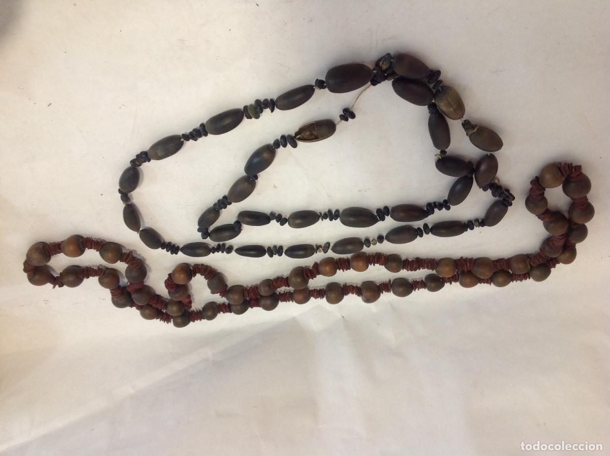 Joyeria: Dos collares de semillas