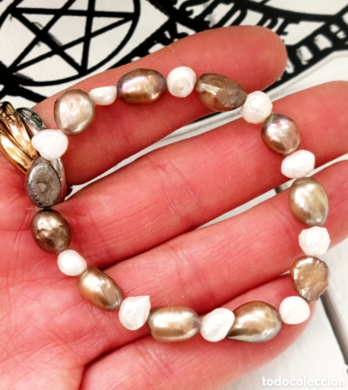 Joyeria: Pulsera de perlas naturales preparada energ&eacute;ticamente con palo santo, nueva