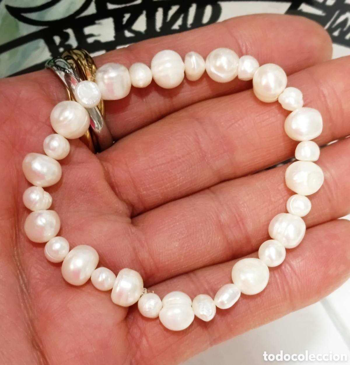 Joyeria: Pulsera de perlas naturales preparada energ&eacute;ticamente con palo santo, nueva
