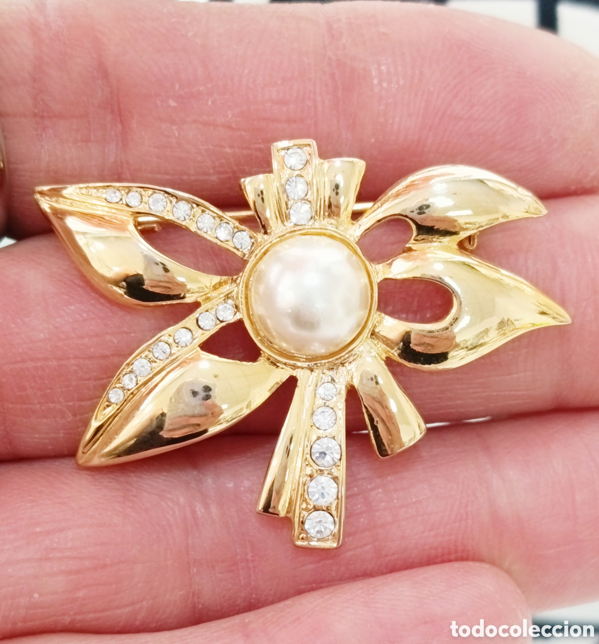 Joyeria: Broche vintage color oro con cristal y perla, a&ntilde;os 90's, nuevo