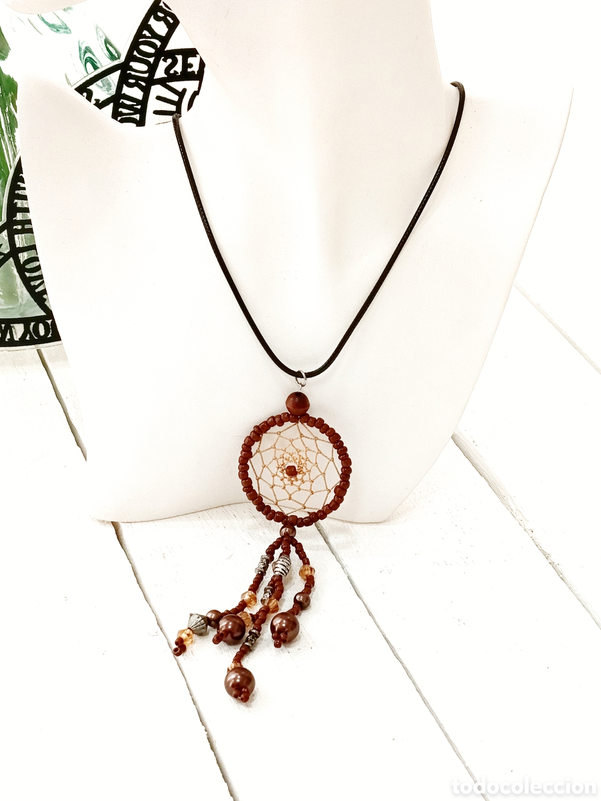 Joyeria: Colgante bohemio atrapasue&ntilde;os marr&oacute;n, a&ntilde;os 80's, nuevo