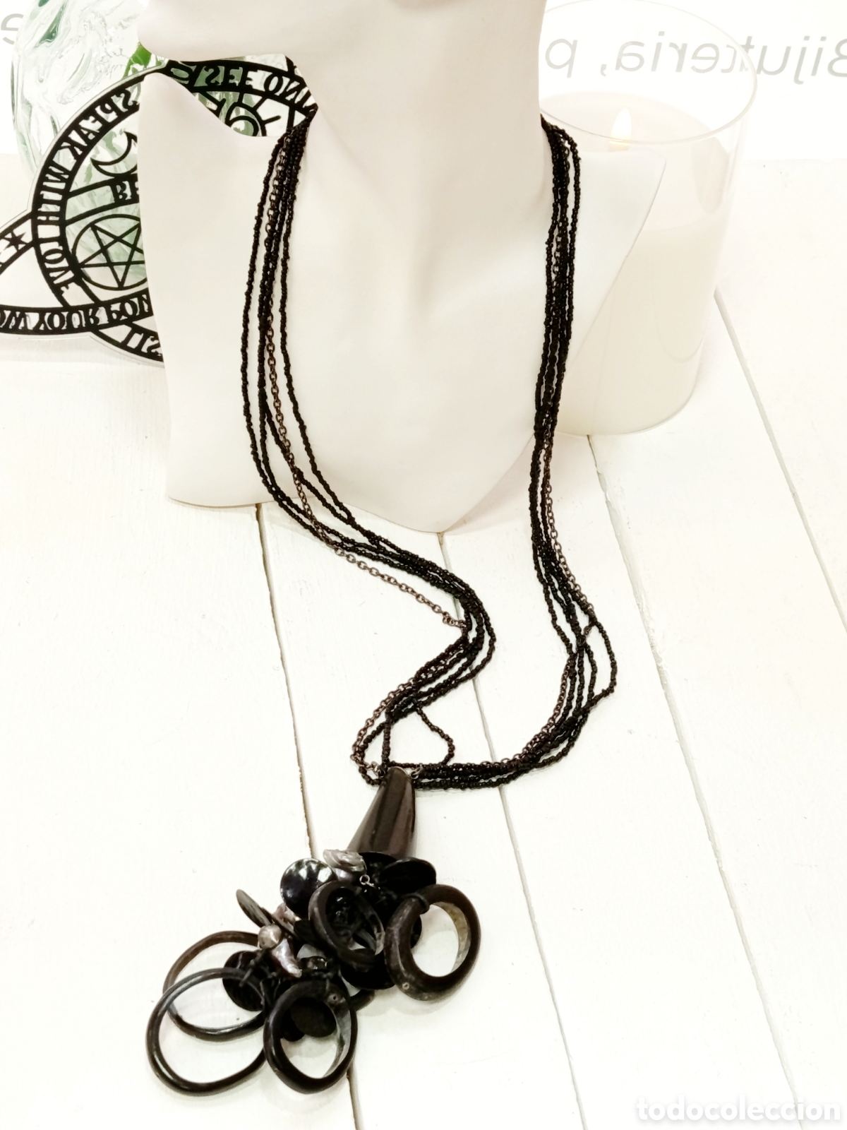 Joyeria: Collar Bohemio largo color negro, a&ntilde;o 2000, nuevo