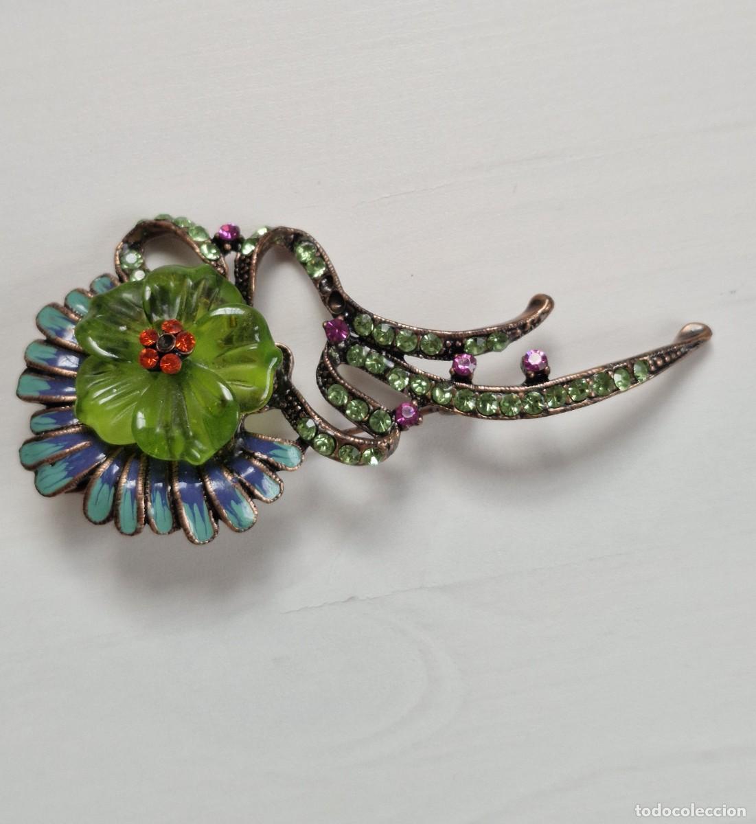 Joyeria: BROCHE FLORAL VINTAGE CON CRISTALES &ndash; DISE&Ntilde;O ART&Iacute;STICO ESMALTADO