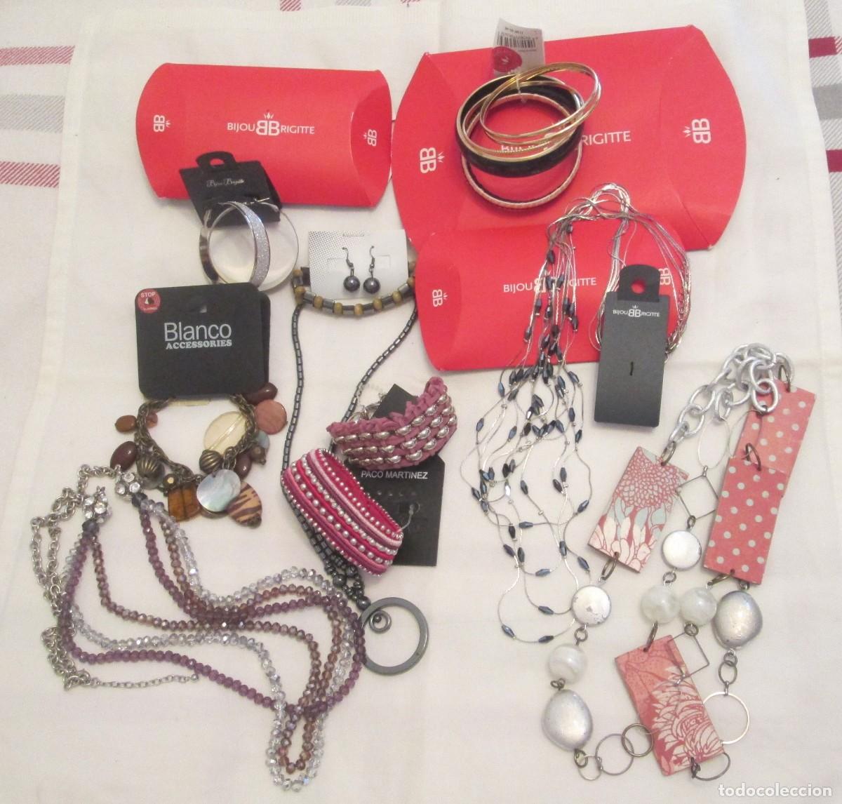 Joyeria: Lote de 11 piezas de bisuter&iacute;a, pulseras, collares y pendientes. Todas sin uso