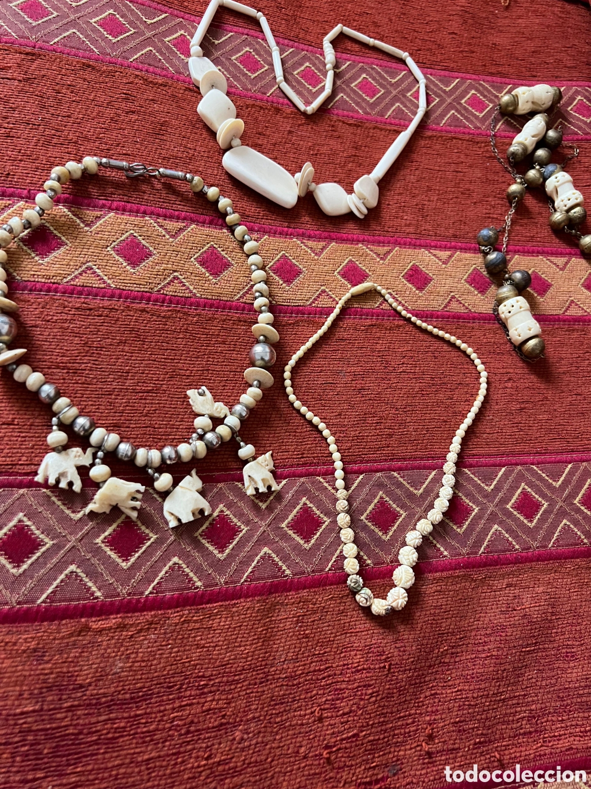 Joyeria: LOTE 4 COLLARES DE MARFIL