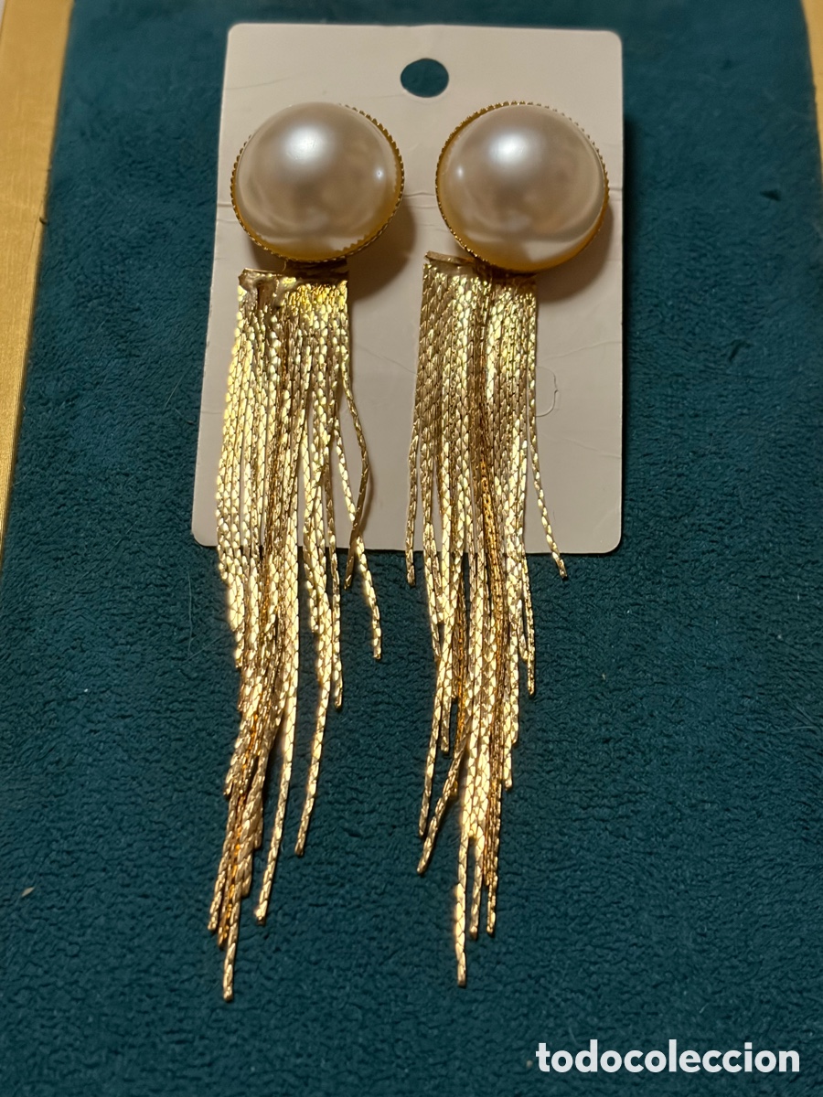 Joyeria: Pendientes dorados bisuter&iacute;a