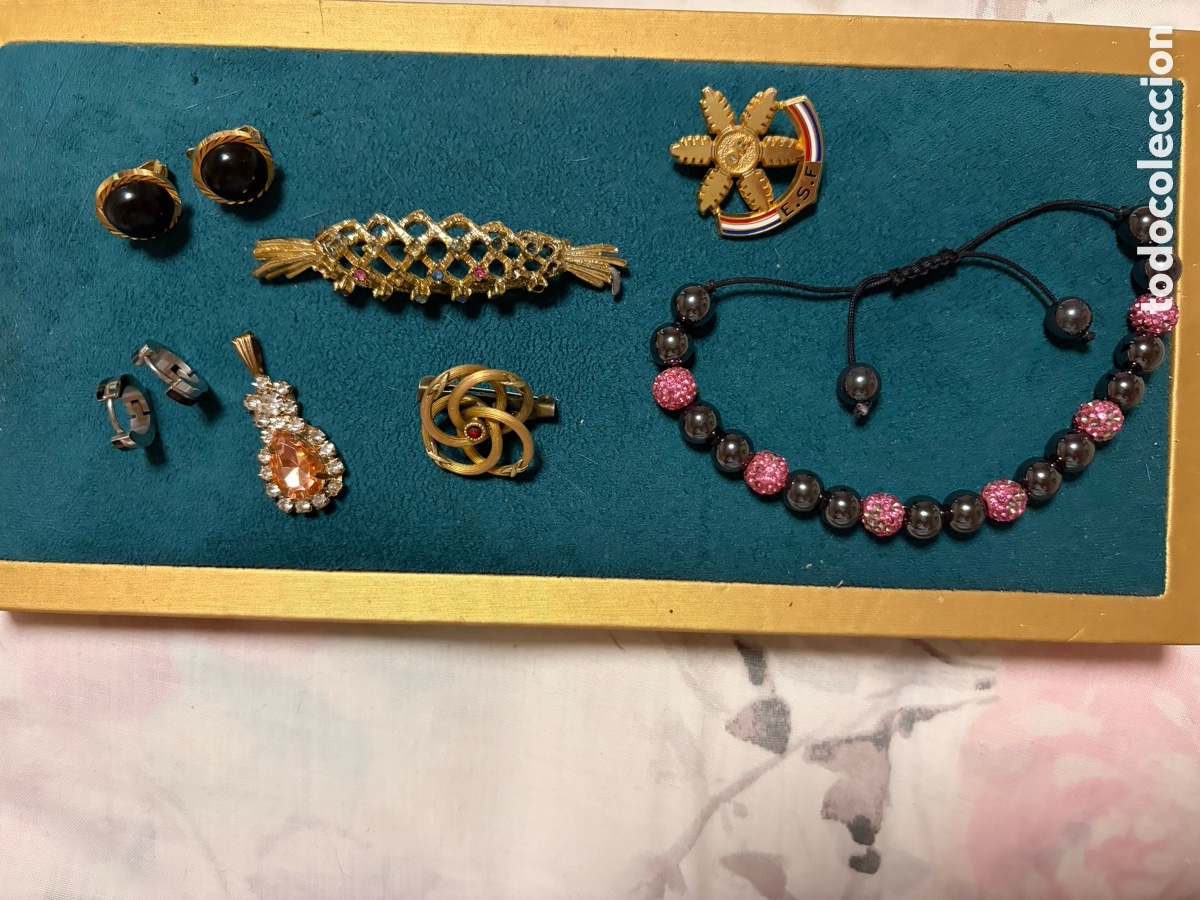 Joyeria: Lote de art&iacute;culos de bisuter&iacute;a vintage