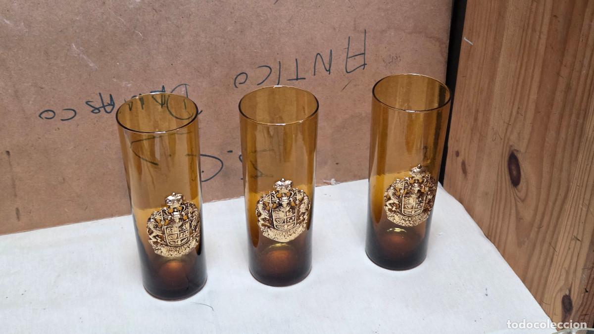 Joyeria: 3 vasos con escudo vintage