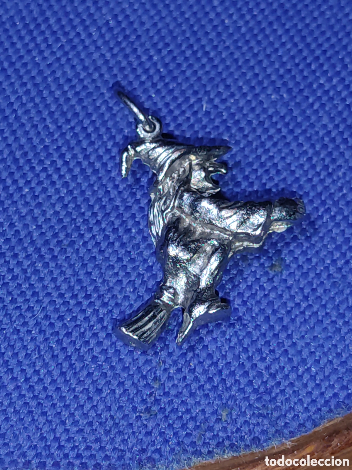Joyeria: Colgante bruja de la suerte. - Foto 2