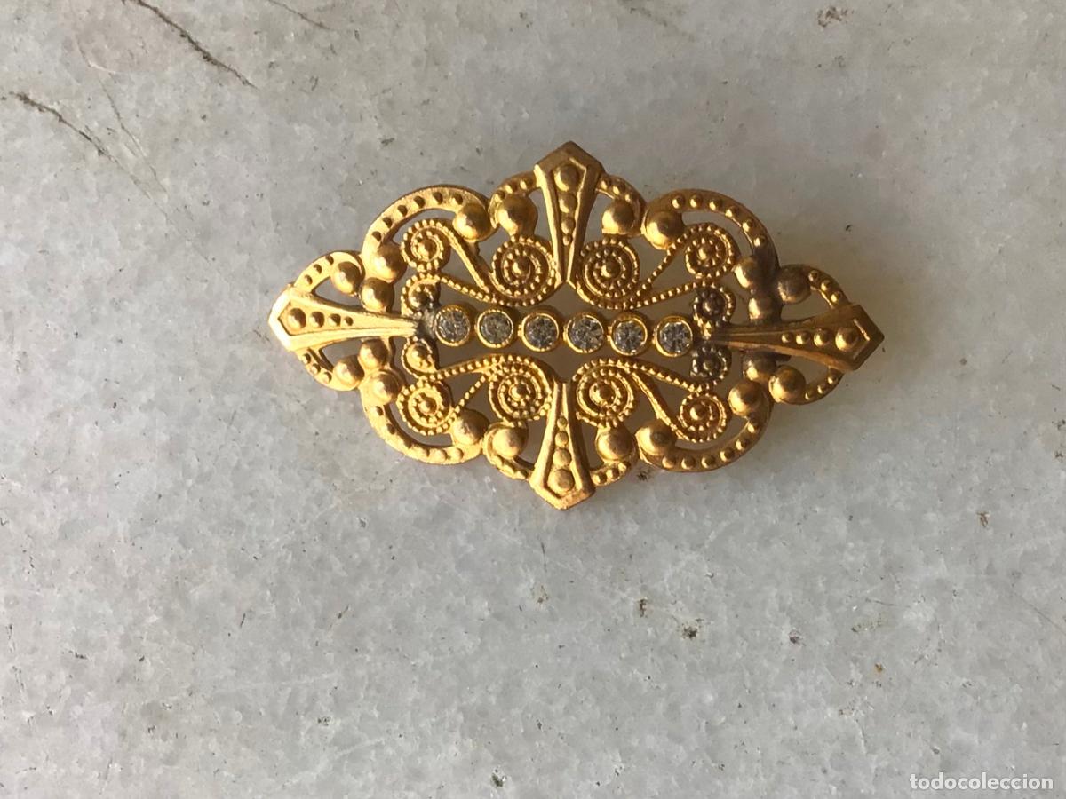 Joyeria: ANTIGUO BROCHE MODERNISTA CON CRISTALES TALLADOS IMITANDO DIAMANTES