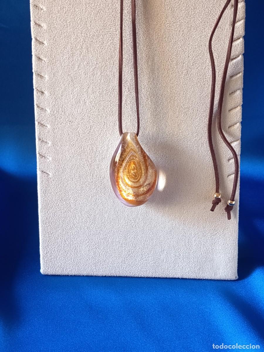 Joyeria: COLGANTE DE CRISTAL DE MURANO LILA CON DETALLES EN &Aacute;MBAR