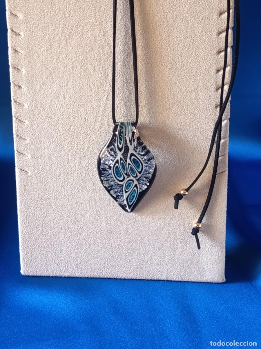 Joyeria: MEDALL&Oacute;N DE CRISTAL DE MURANO EN NEGRO Y PLATA