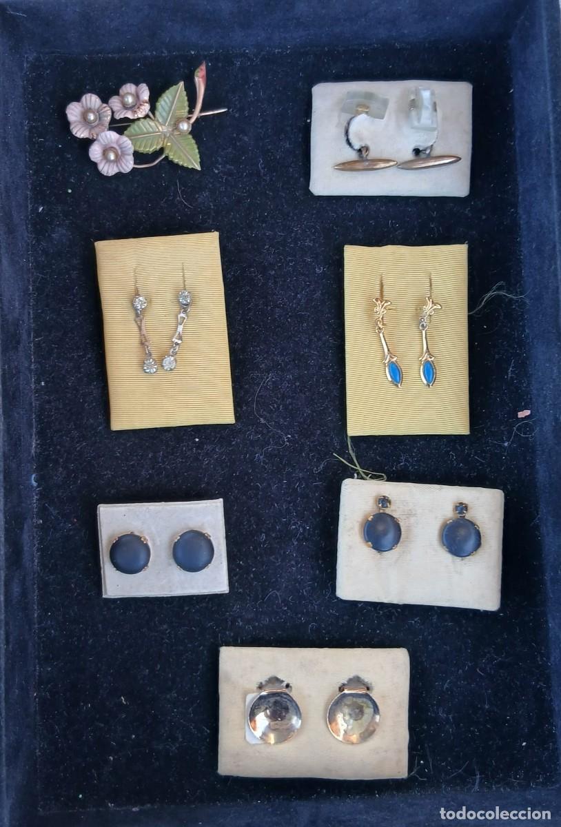 Joyeria: Lote de bisuter&iacute;a...