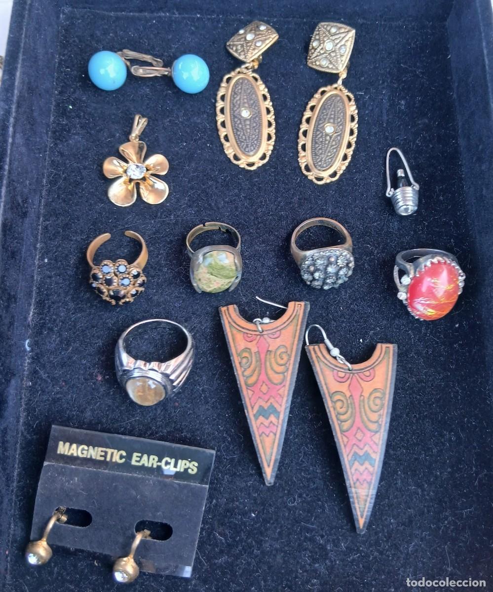 Joyeria: Lote de bisuter&iacute;a...