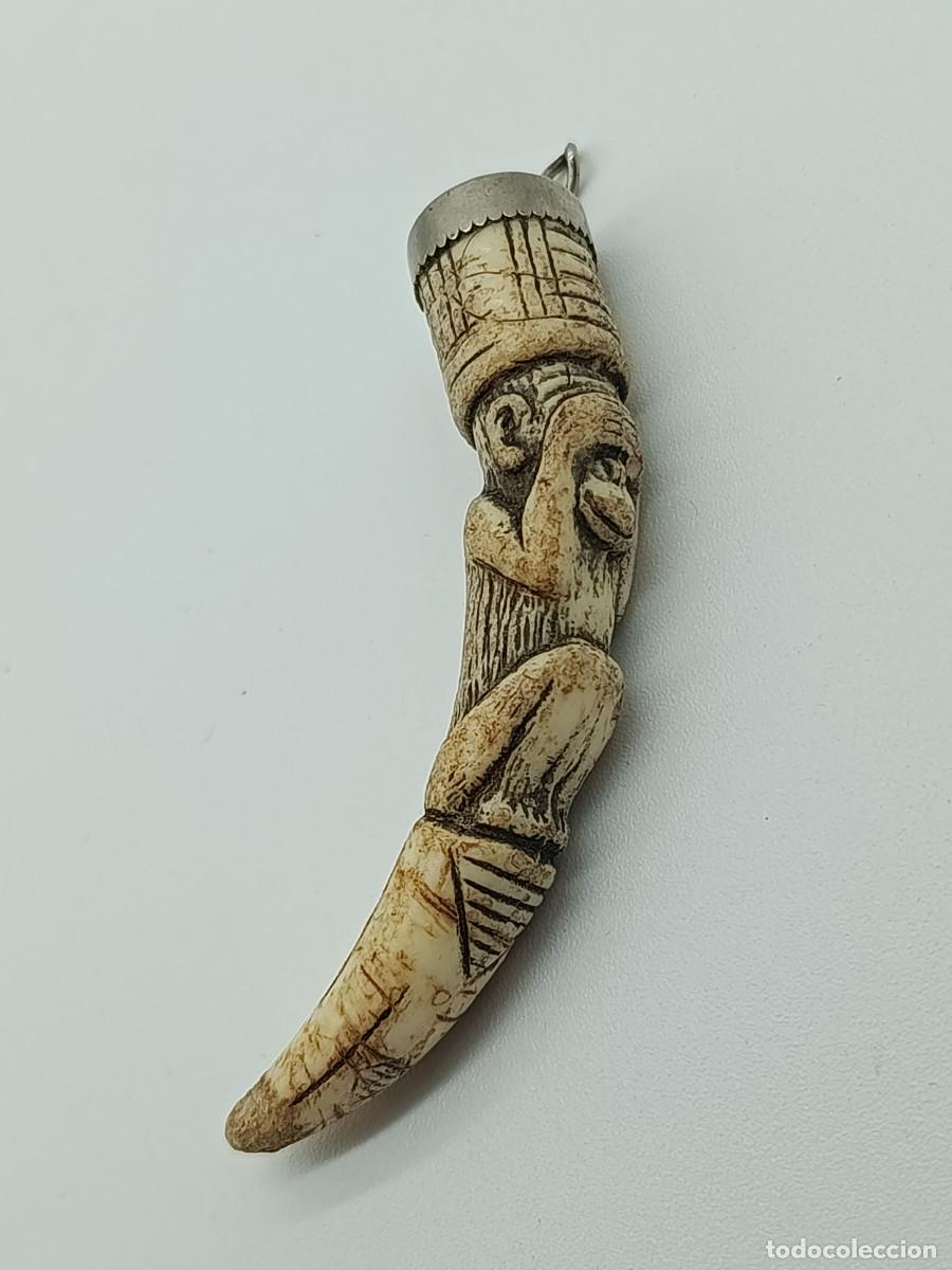 Joyeria: COLGANTE VINTAGE COLMILLO TALLADO
