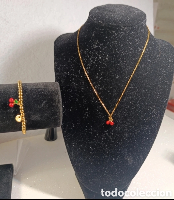 Joyeria: Conjunto acero dorado y dise&ntilde;o cerezas (2pcs)