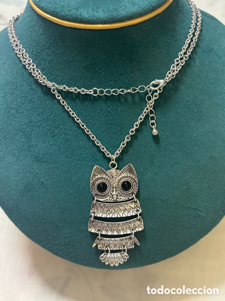 Joyeria: Cadena con colgante b&uacute;ho