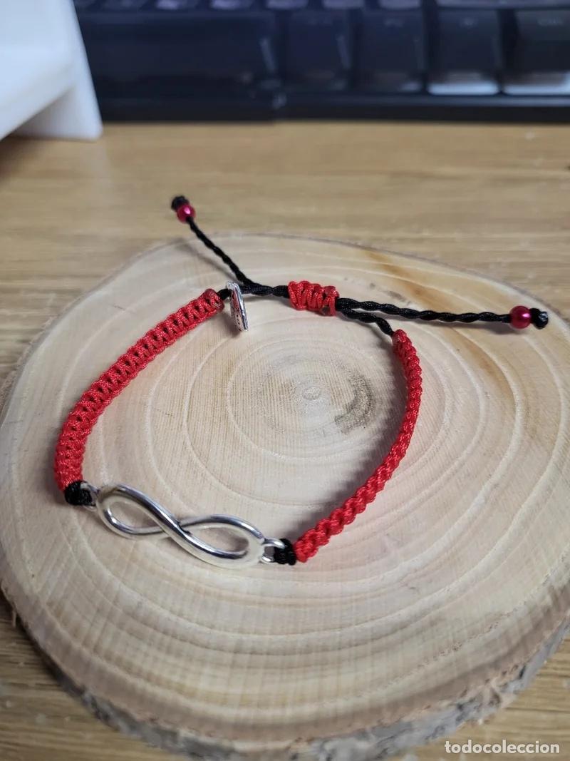 Joyeria: Pulsera de hilo infinito hecha a mano