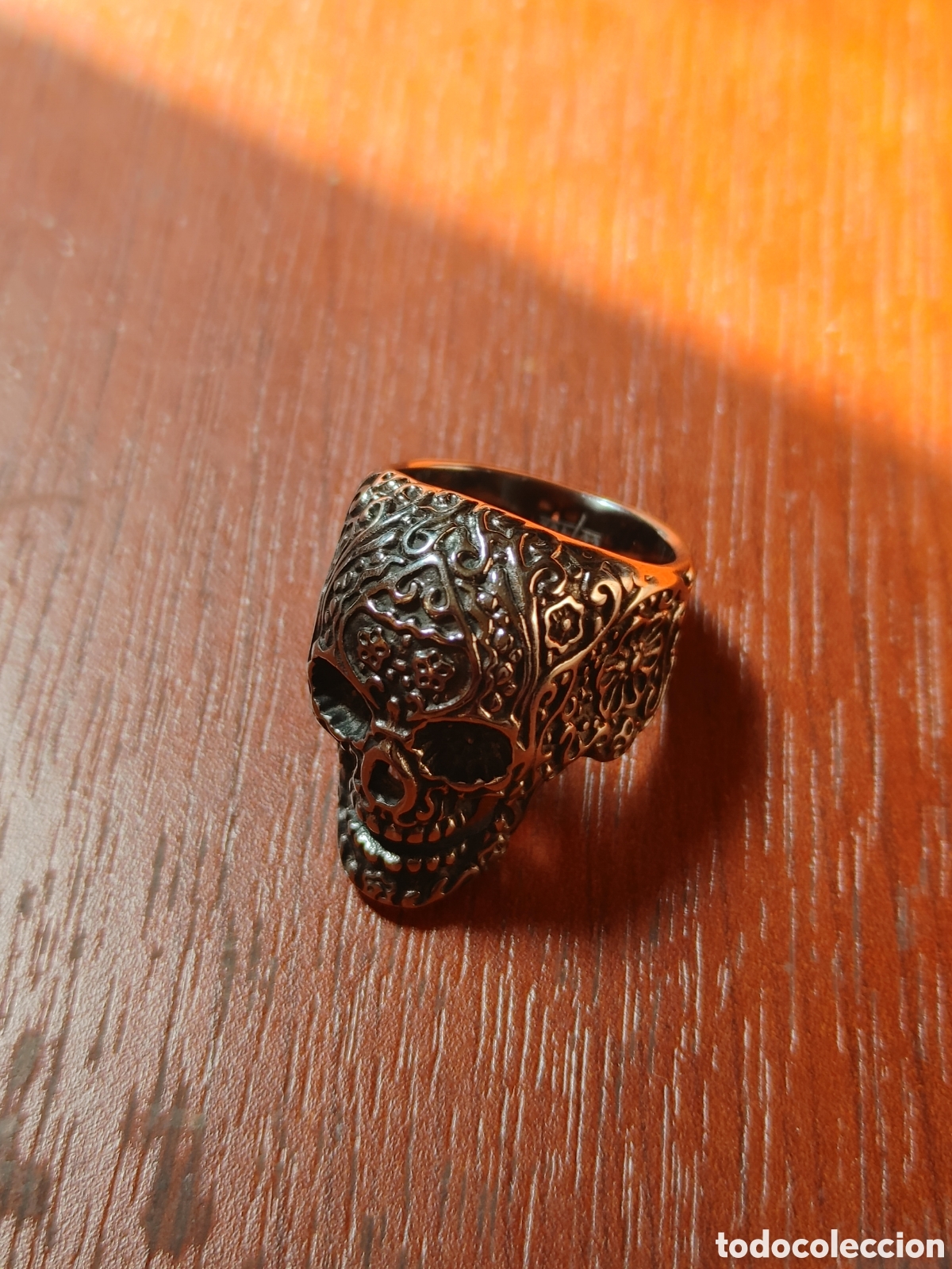 Joyeria: Anillo de calavera en acero. - Foto 4